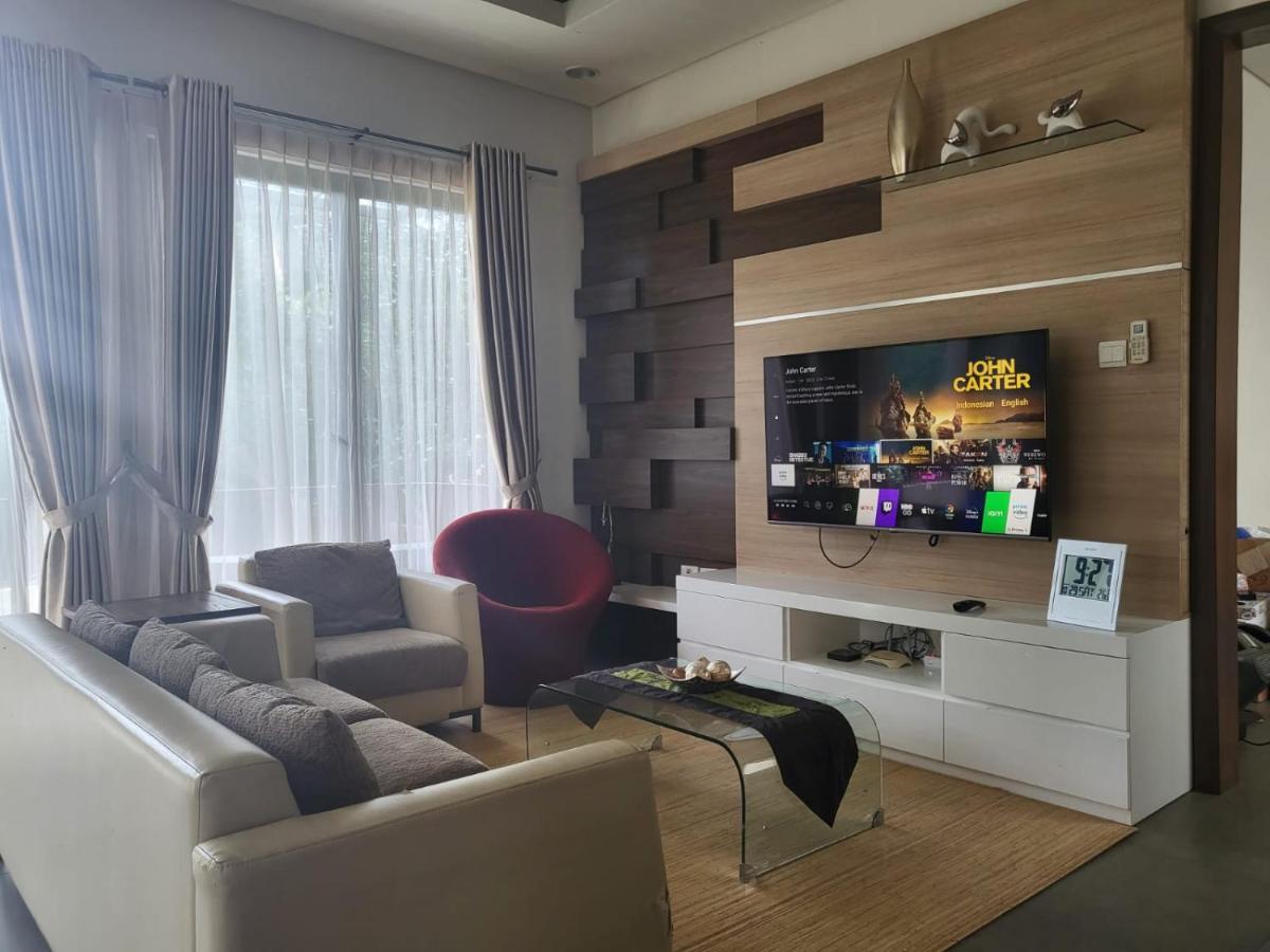 Villa Vimala Hills Semeru Bogor Exterior foto